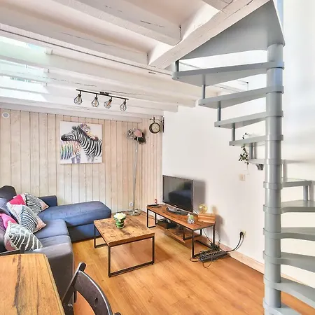 Daire For 4 People In The City Center Toulouse
